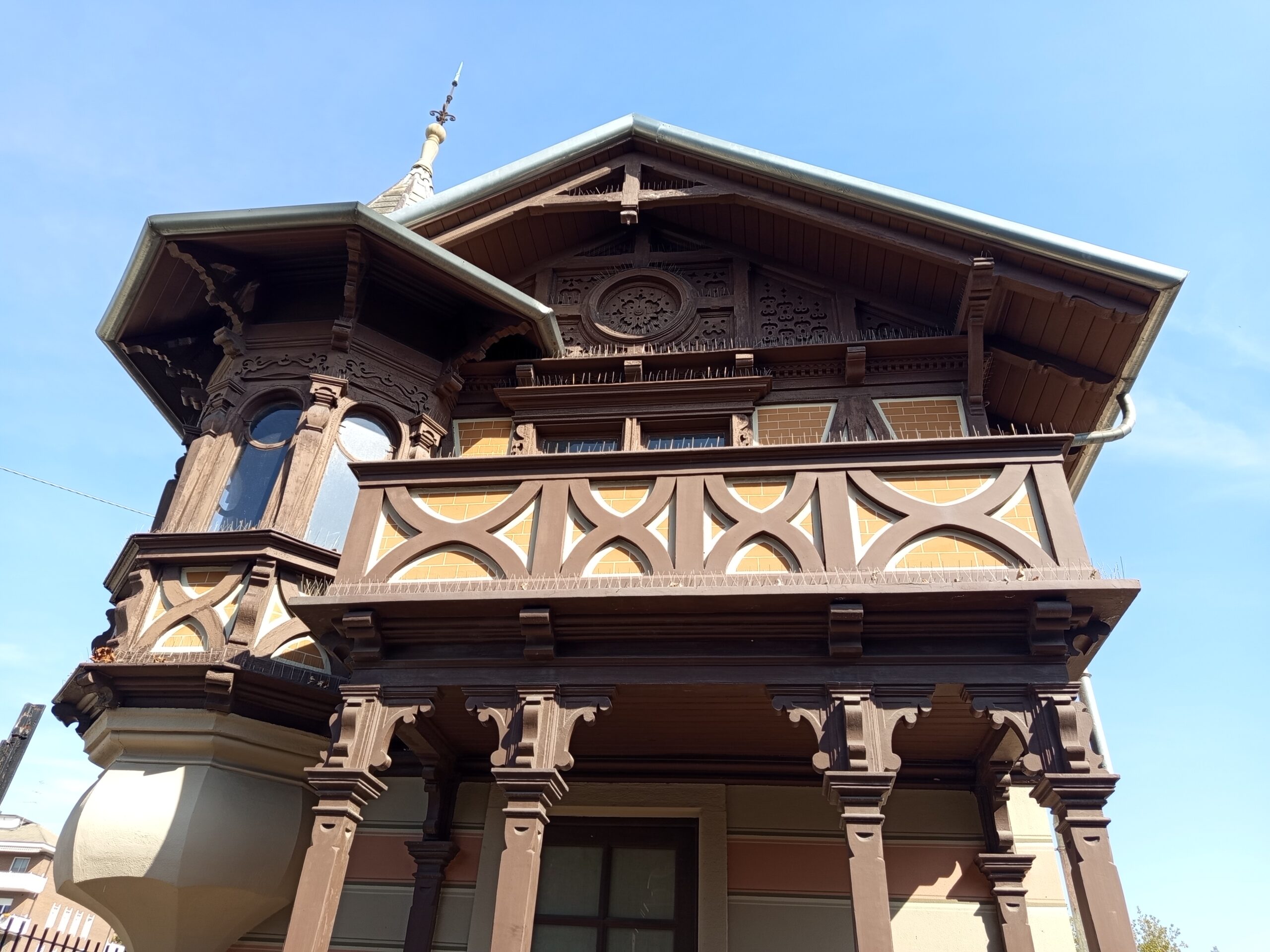 Tour: Il Villaggio Leumann e le architetture di Fenoglio con CFP